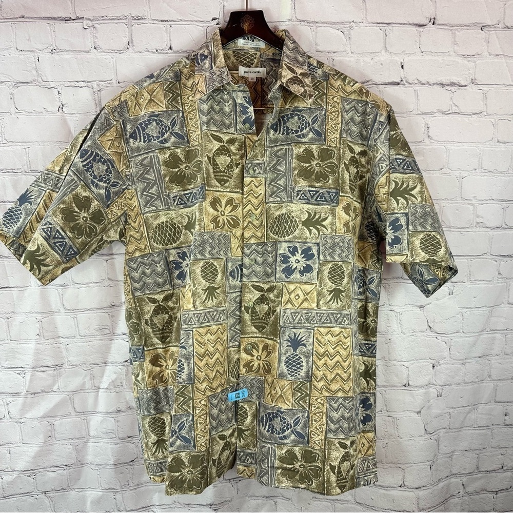 Pierre Cardin Hawaiian camp Shirt mens LT 100% cotton pineapple floral beach